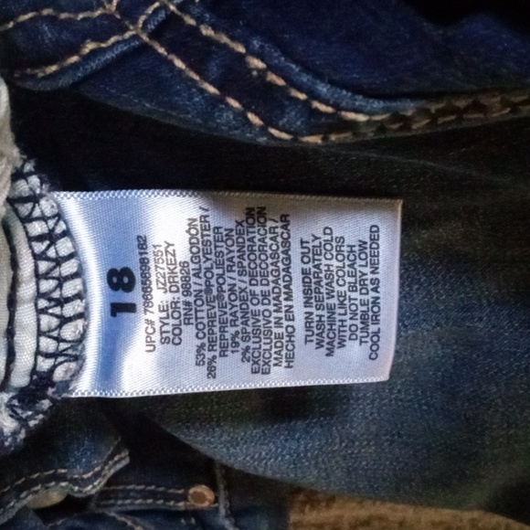 Jordache Skinny Jeans - Picture 5 of 5